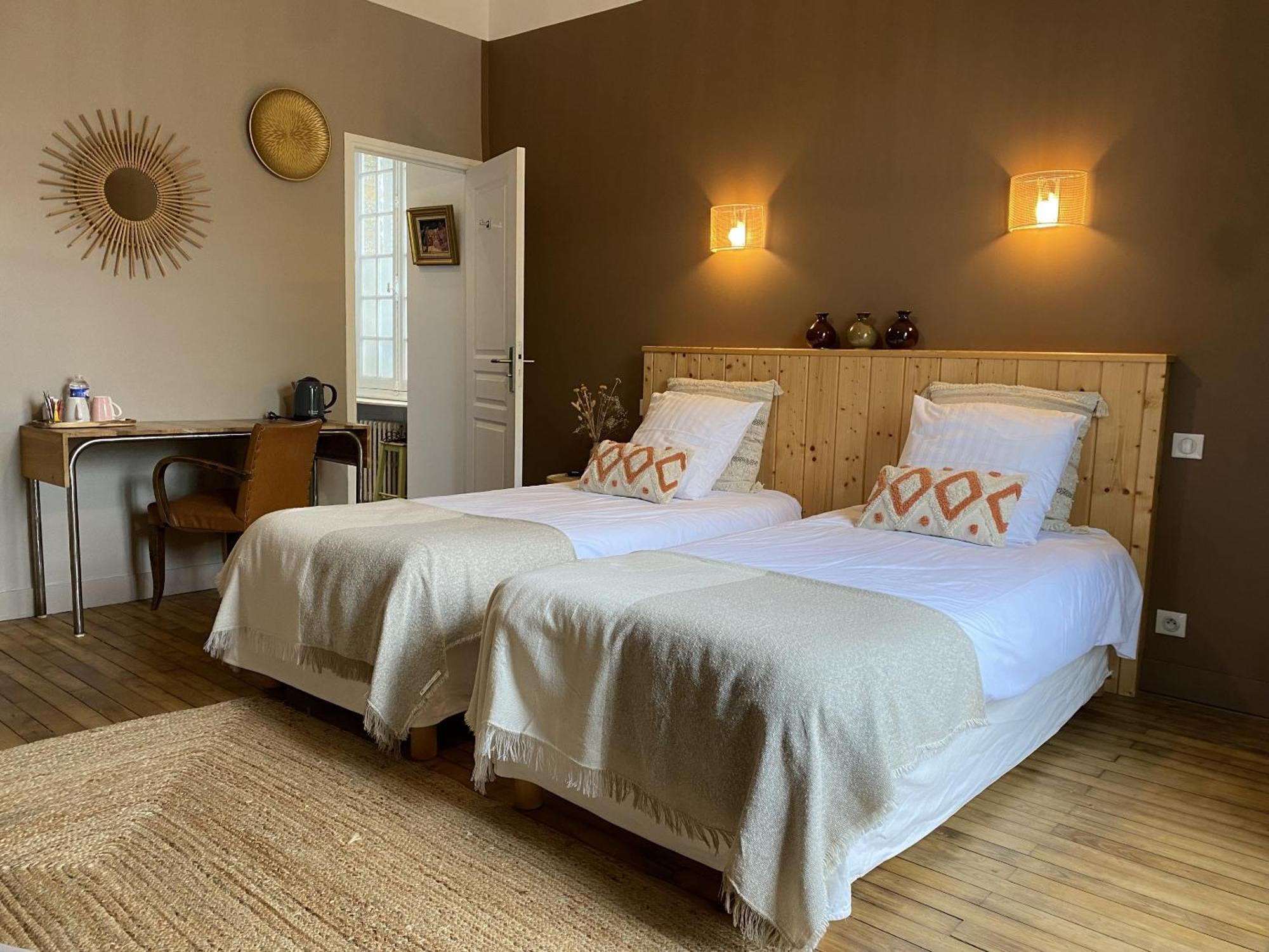 ジョスラン ル 14 サン ミッシェル Bed & Breakfast エクステリア 写真